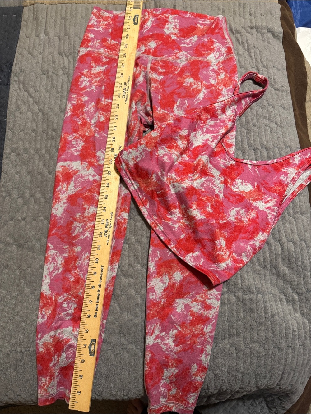 FLEO Women’s Red/Pink Printed crop tank and Legging Set